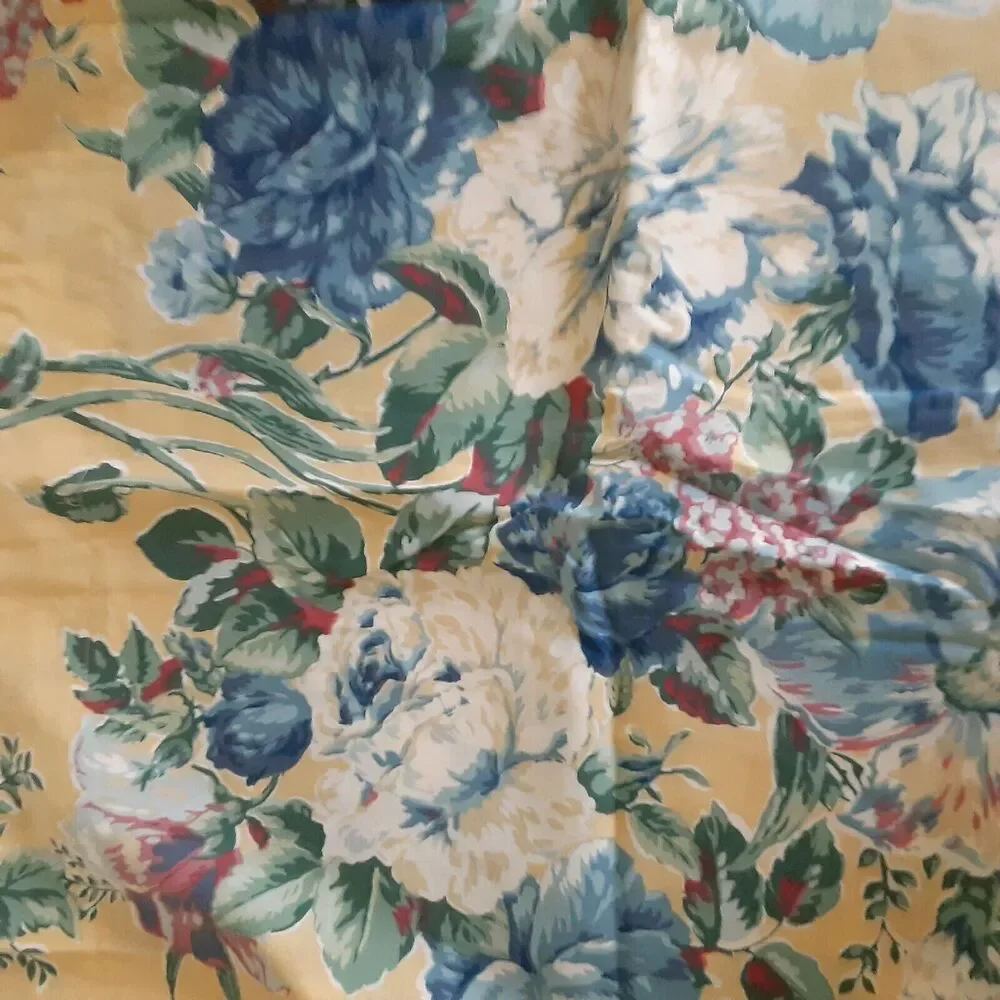 Wamsutta 4 Pc Pillow Shams & Valances Set Cottage Floral